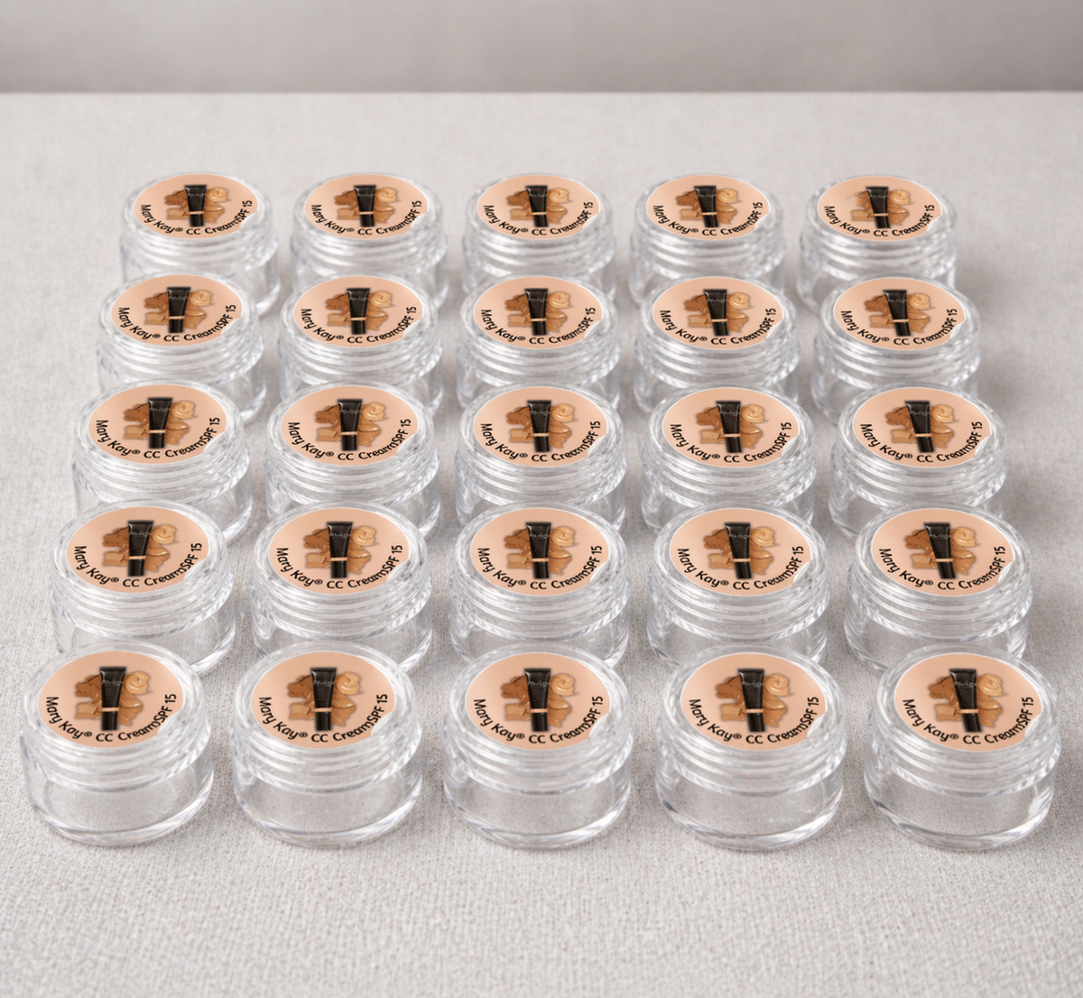 Mary Kay CC Cream klistremerke 27 stk a 2 cm 🤎