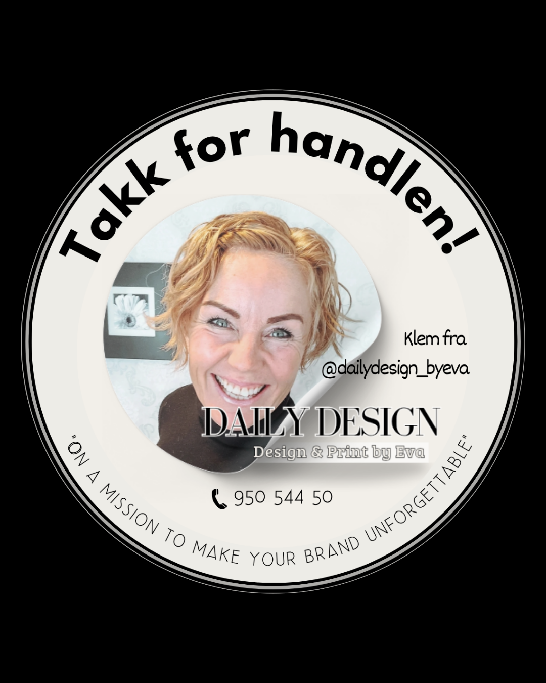 50 stk Klistremerker 5 cm – Klistremerkene lages spesielt for deg og din bedrift. Ta kontakt med meg for å avtale design før bestilling 💬✨